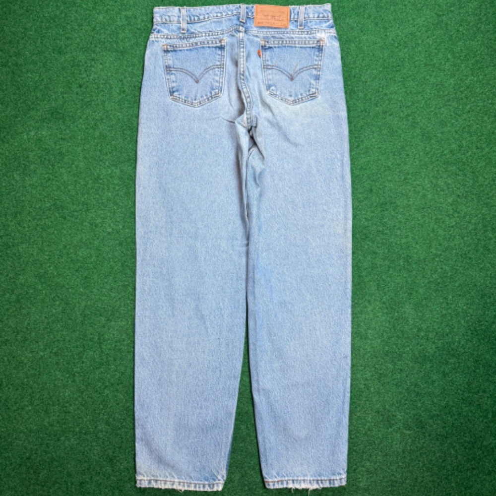 Vintage 90s Levi’s 550 Relaxed Fit Baggy Orange Tab Distressed Jeans - Picture 2 of 11